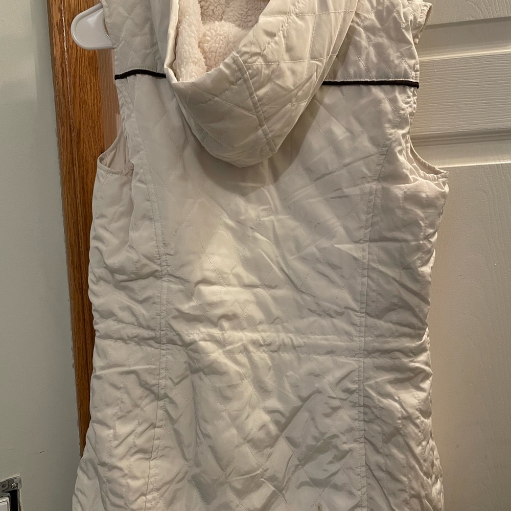 White hooded Ci Sono white vest size size large